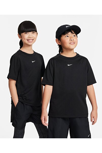 Nike تي شيرت Dri-FIT جرافيكي بأكمام قصيرة وشعار - أسود