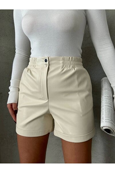 Zerenyus Elastic Waist Snap Leather Shorts Cream