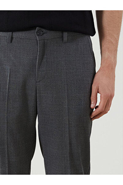 LC Waikiki Sparkling Selections from Shining Store |   Standard Fit Men's Trousers