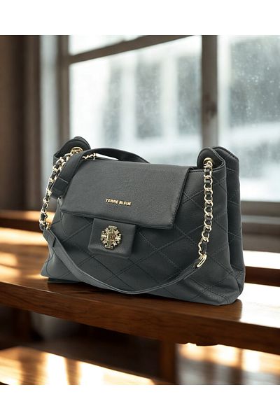 Finelook Women’s Black Quilted Leather Shoulder Bag with Gold Chain Straps