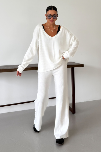 MODAGEN Women's White Wide V Neck Long Sleeve Bottom-Top Pants Suit