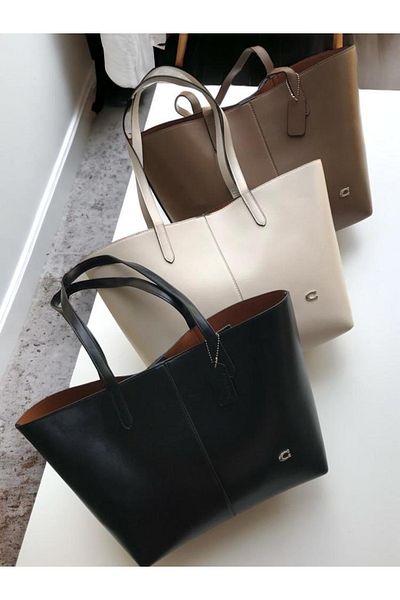 chch High quality shoulder bag with accessories
