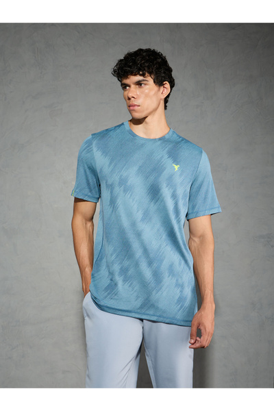 Technosport By Styli Men Jacquard Slim Fit Crew Neck T-Shirt