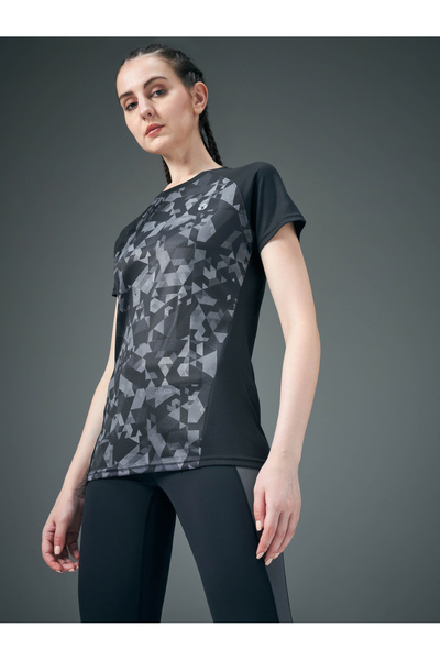 Technosport By Styli Women Abstract Print Slim Fit Top