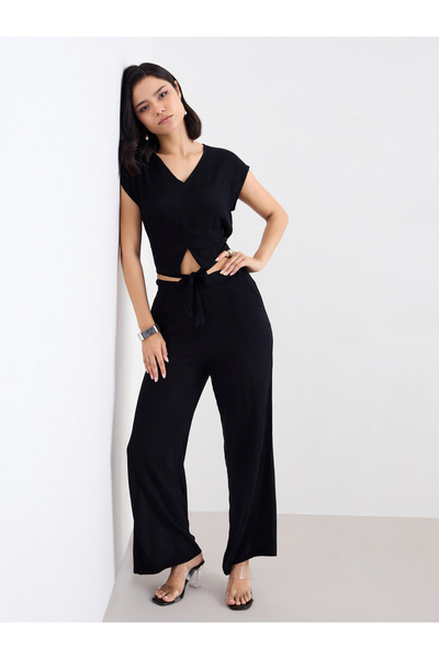 Styli Black Front Knot Crop Top and Pants Co-Ords