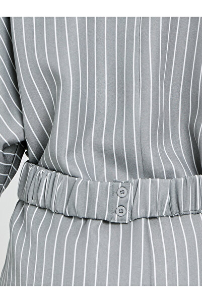 Styli Women Grey Striped Batwing Sleeves Wrap Top