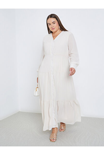 Styli Plus Tiered Maxi Dress with Buttons