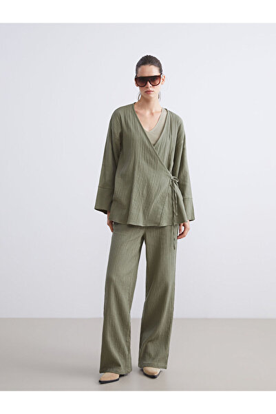 LC Waikiki Khaki Double-Breasted Collar Textured Muslin Women's Kimono