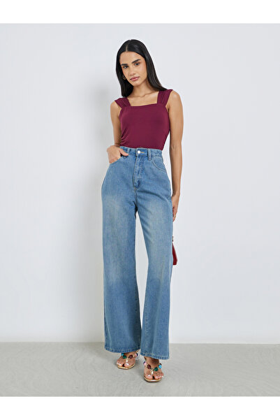 Styli Women Burgundy Square Neck Bodysuit