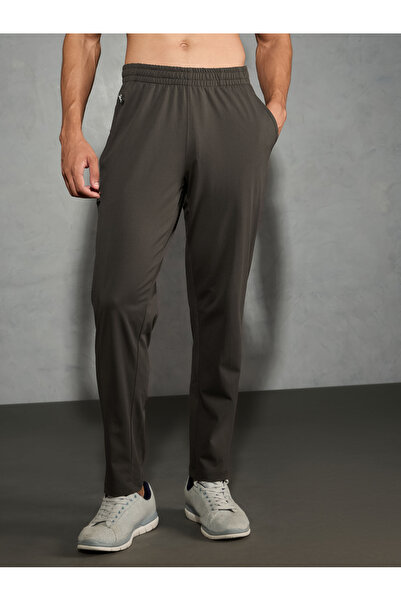 Technosport By Styli Men Olive Solid Relaxed Fit Track Pants