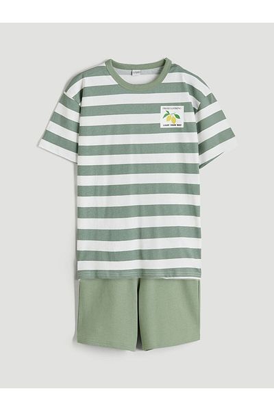 LC Waikiki Quality Parts from Celebi Store |   Crew Neck Boys T-Shirt and Shorts