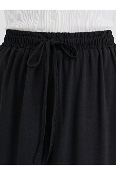 Styli Solid A-Line Maxi Skirt