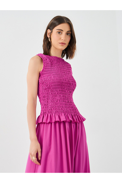 Styli Peplum Hem Smocked Top and Skirts Co-Ords
