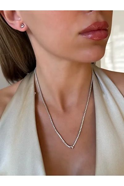 İNN JEWELLERY قلادة نسائية من الفولاذ بتصميم خاص باللون الفضي لا تتغير (ضمان المورد لمدة عامين)