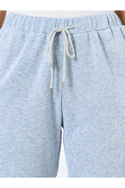 Styli Women Solid Pants with Drawstring Waist