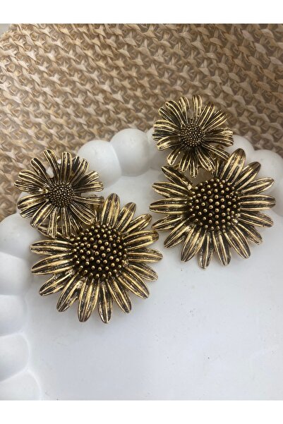 LUNA ACCESSORIES Flower Earrings