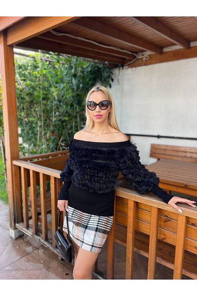 For Angels Furry Madonna Collar Sweater