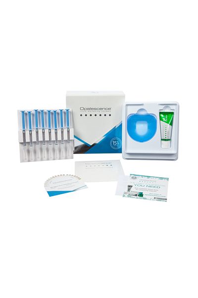Opalescence ™ PF Tooth Whitening Gel 15% Regular Kit