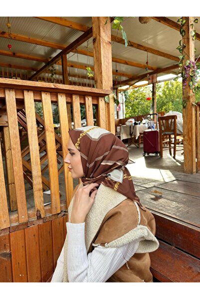 KUQOS Κασκόλ με σχέδιο αλυσίδας Sevda