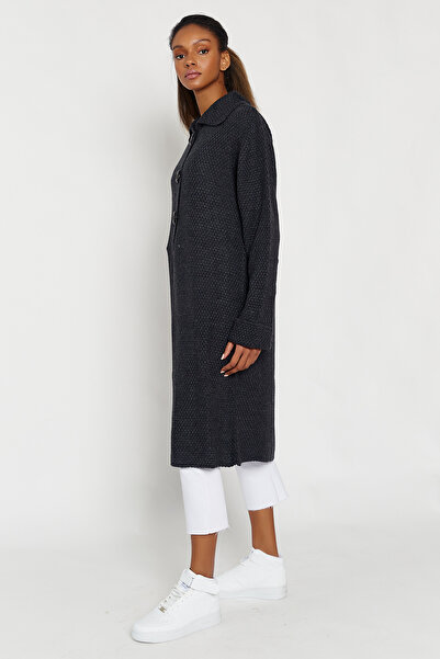 Hopoi Women's Anthracite Baby Collar Wooden Button Midi Cardigan