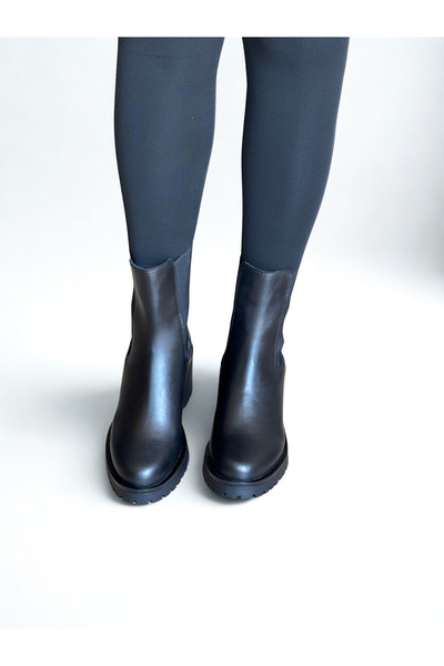 NE&VE SHOES Siyah Deri İki Yandan Lastikli Kadın Kalın Topuklu Chelsea Bot