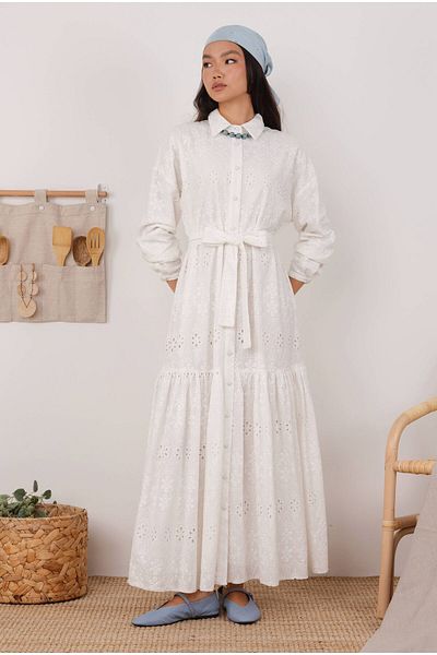 HEQA Embroidery Dress White