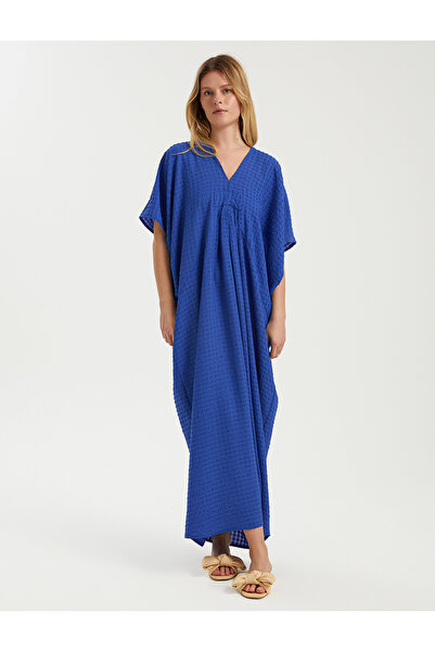 BGN workshop فستان طويل بقصة مريحة