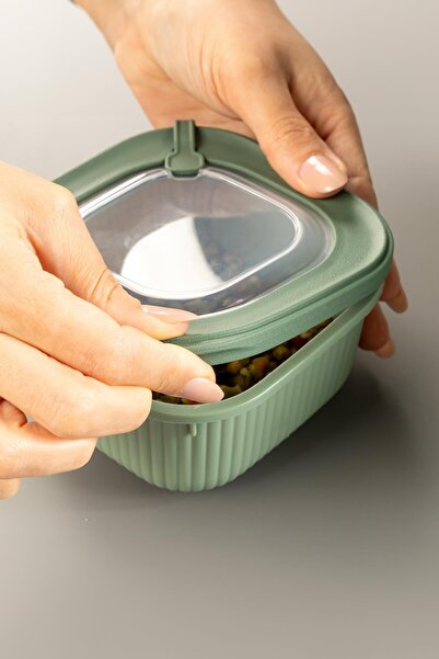 EWs Square 3 Piece Vacuum Sealed Air-Free Storage Container Set Green (1800/1100/600 ml)