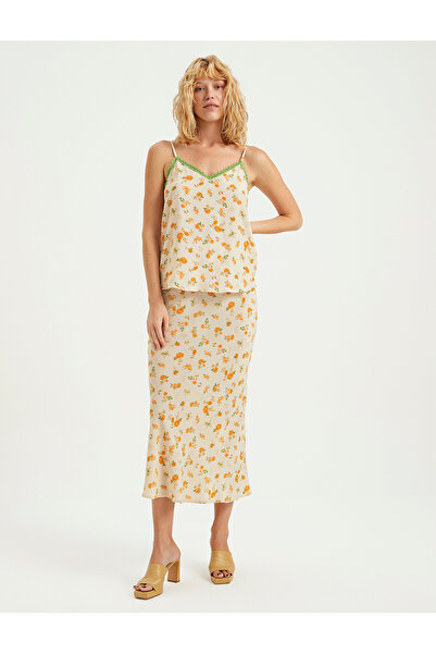 BGN workshop ŞERİT AKSESUAR DETAYLI ÇİÇEK BASKILI VİSKON BLUZ