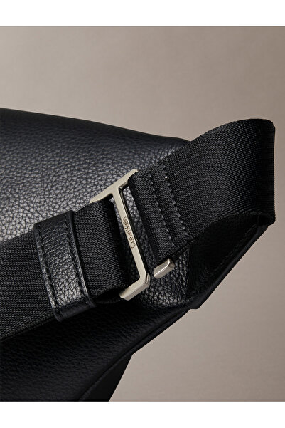 Calvin Klein Men Black Raised Waistbag