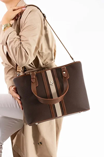 POLO CLUB Women's Striped Long Strap 4 Compartment Polo Hand & Shoulder Bag