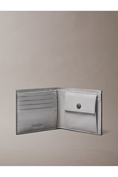 Calvin Klein Men White Sculpted Impression Wallet