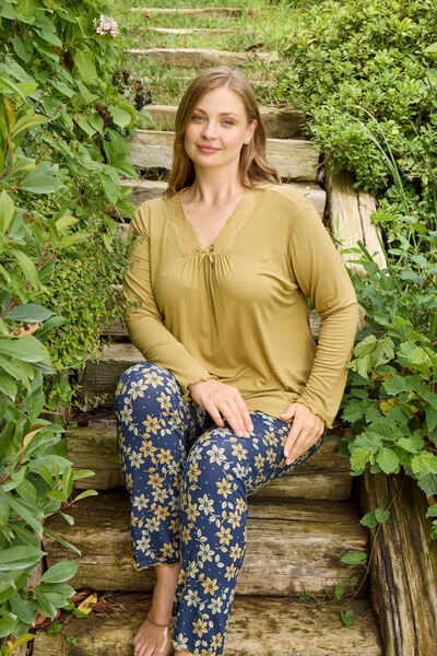 Miss Meryem Mustard Ring Viscose Lace Detailed Long Sleeve Plus Size Pajama Set
