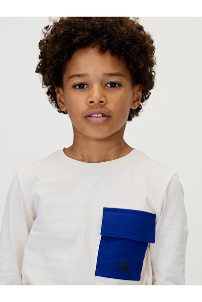 Calvin Klein Boys Whitecap Gray Long Sleeve Crew Neck Pocket T-Shirt