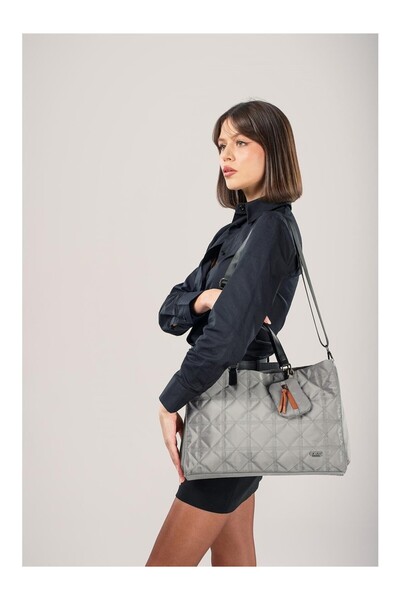 ÇÇS KADIN OMUZ VE EL ÇANTASO