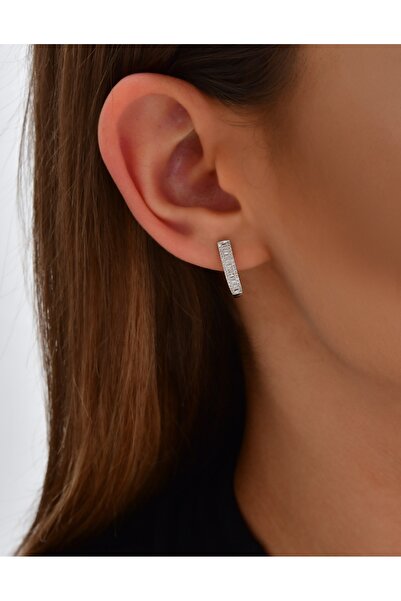 Pırlandia 0,37 Karat Pırlanta Baget Küpe