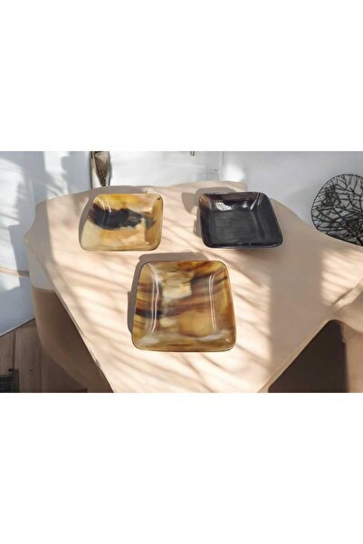 Nevi and Company Buffalo horn plate