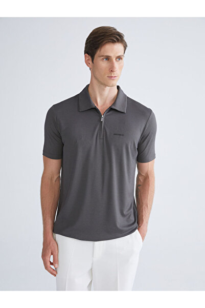 LC Waikiki Rmz Gi̇yi̇m Farkiyla Devrik Roba Yaka Ba Printed Men's T-Shirt