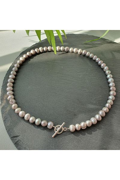 Abundo "Simple Pearls" grey necklace made of cultured pearls and 925 silver, 41 cm