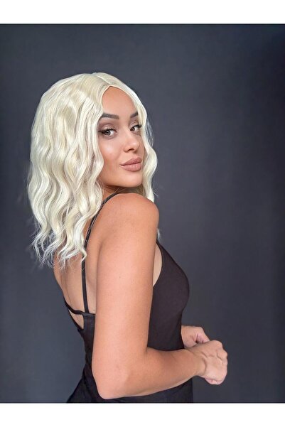 Suzan Peruk Gerçek Saç dokusunda Medikal Hİjyenik Peruk.Her başa uyumludur.Su...