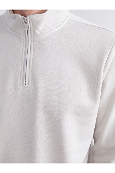 LC Waikiki Λαμπερές επιλογές από το Shining Store | Ανδρικό χοντρό φούτερ με ψηλό γιακά και μακριά μανίκια