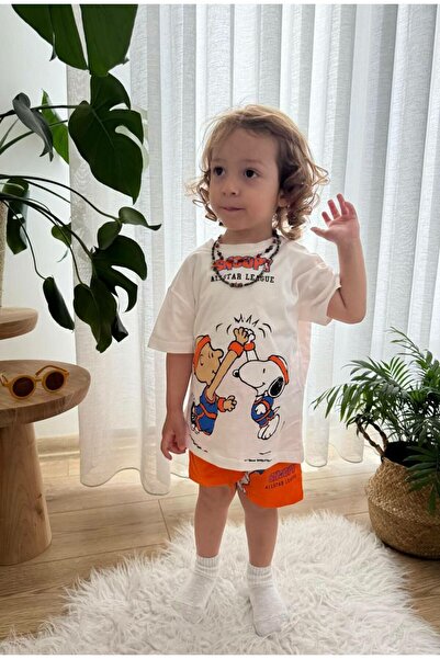 Kids طقم علوي وسفلي مع شورت برتقالي مطبوع