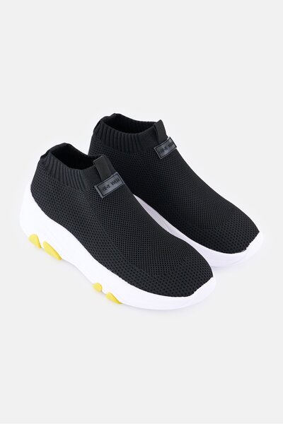 Nine West Women Brand Logo Slip On Casual Shoes, Black
