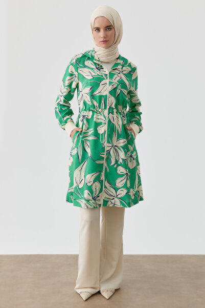 Tuğba Çiçek Desenli Kapüşonlu Kap - Yeşil