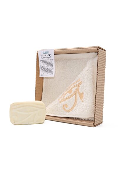 NEFERTARİ مجموعة عين حورس من نفرتاري – مطرزة بالذهبي