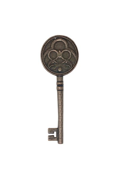 Fanattik Resident Evil VIII Insignia Key Replica, FaNaTtik, Bronze