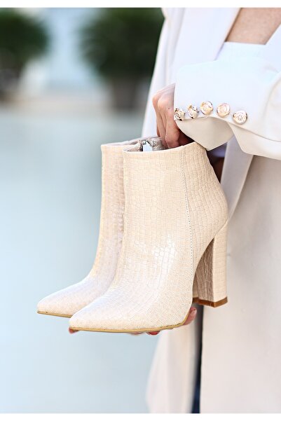 İkbuğ Shoes Loora Ten Patent Leather Patterned Heeled Boots