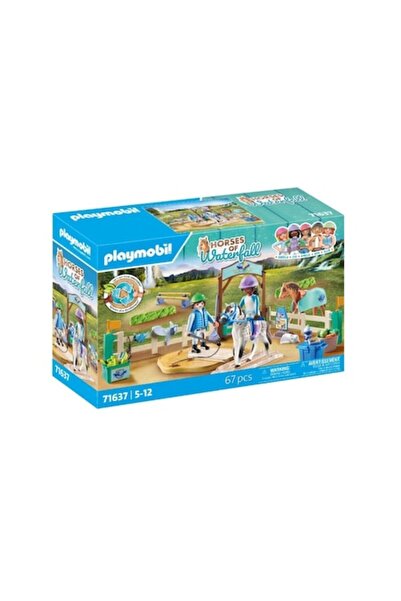 Playmobil Playset - Modern Riding School