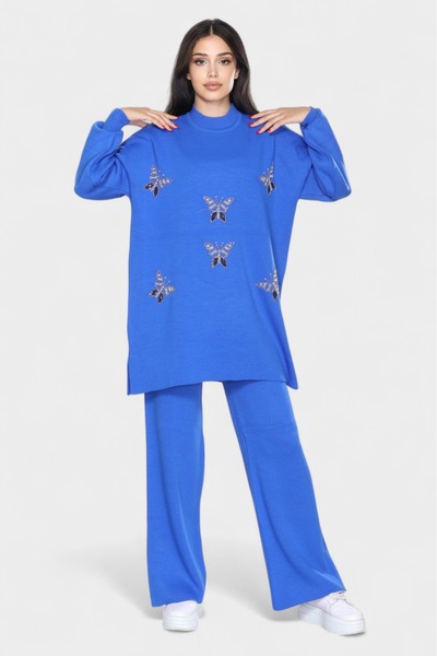 NEWCO Comfortable and Stylish Side Slit Knitwear Double Set Butterfly Motif Stone Embroidered Top and Pants