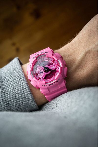 Casio G-Shock GMA-S110BE-4AER Barbie™ Collaboration